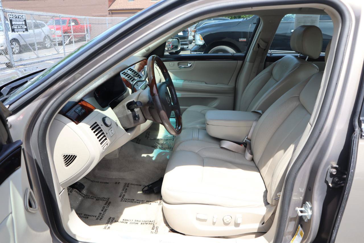 Used 2007 Cadillac DTS Luxury II FWD image 17