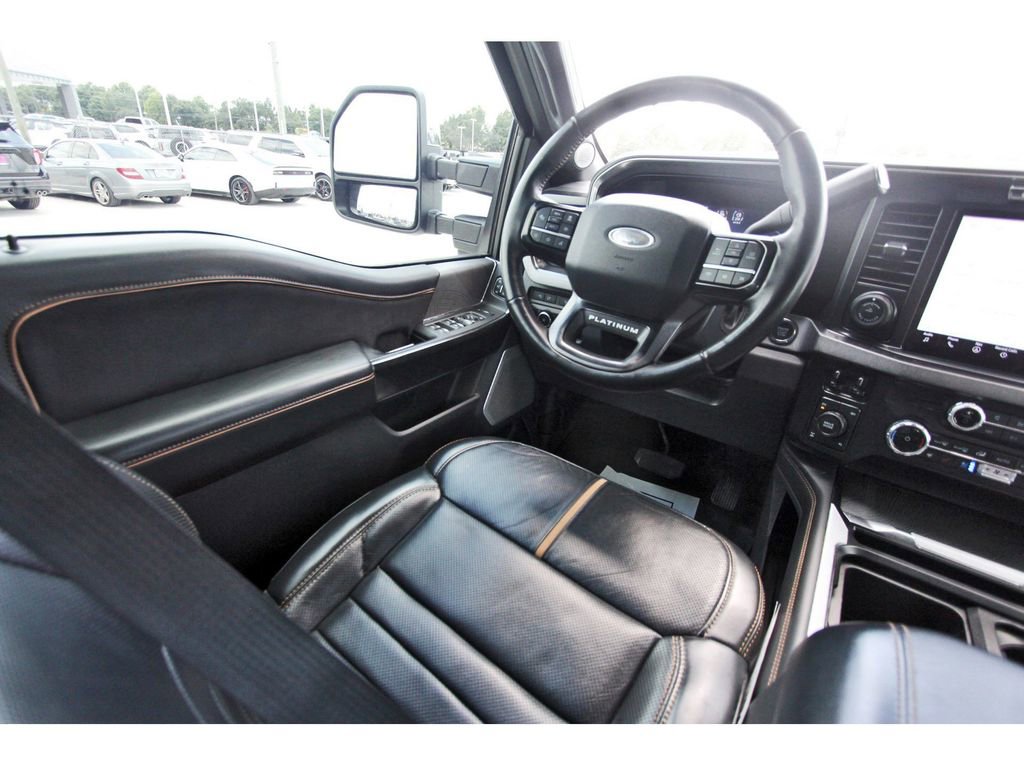 Certified 2024 Ford F350 Platinum AWD/4WD image 10