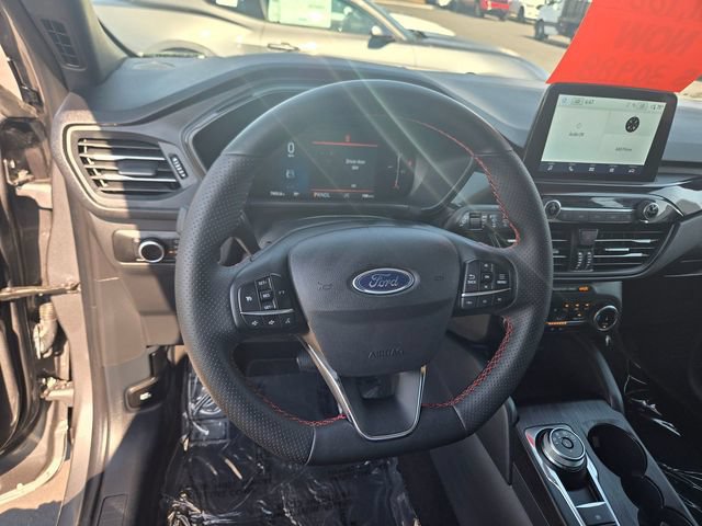 Used 2025 Ford Escape ST-Line AWD/4WD image 6