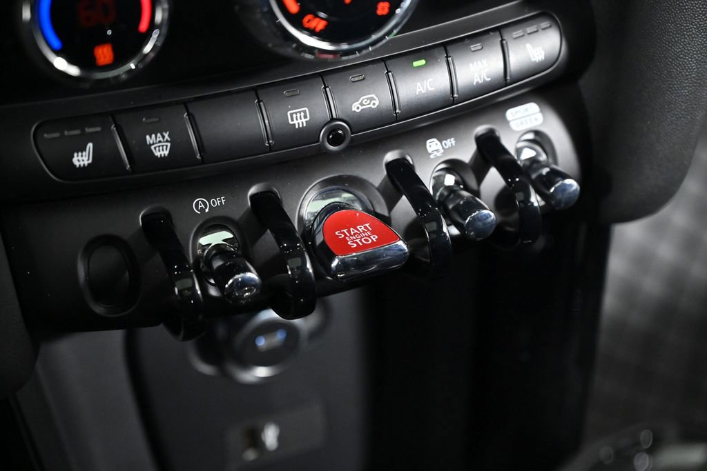 Certified 2024 MINI Cooper S image 19