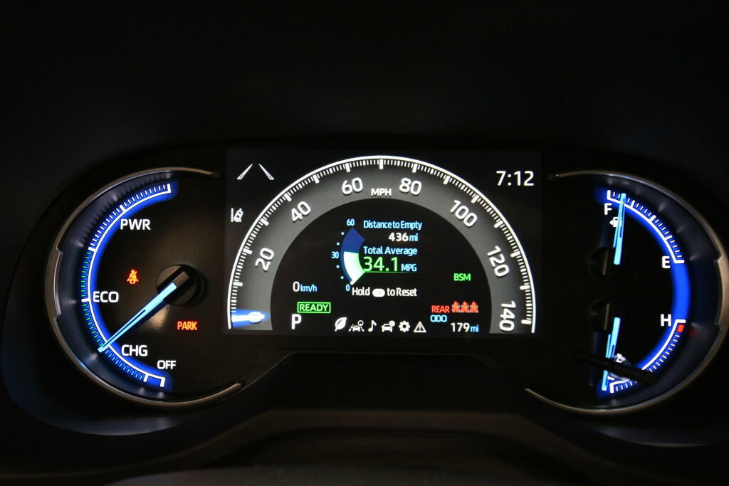 Used 2025 Toyota RAV4 XLE w/ Convenience Package image 13