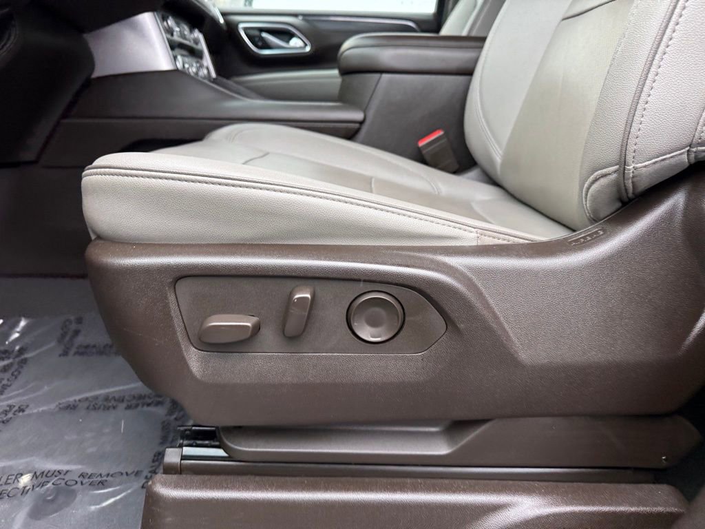 Used 2024 GMC Yukon SLT image 17