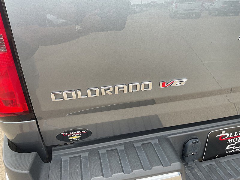 Used 2018 Chevrolet Colorado LT w/ Luxury Package, Chrome AWD/4WD image 11