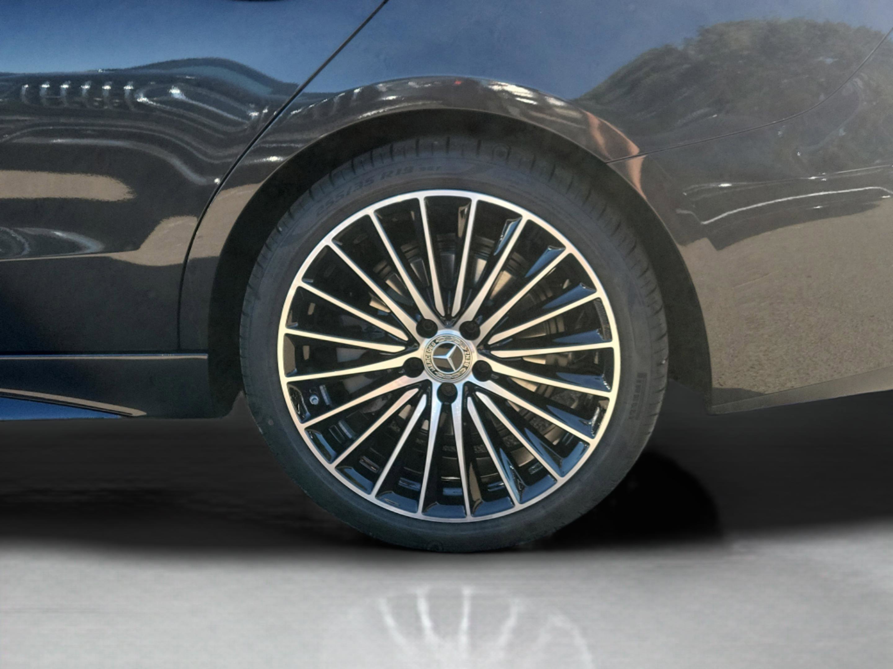 Certified 2026 Mercedes-Benz C 300 Sedan image 33