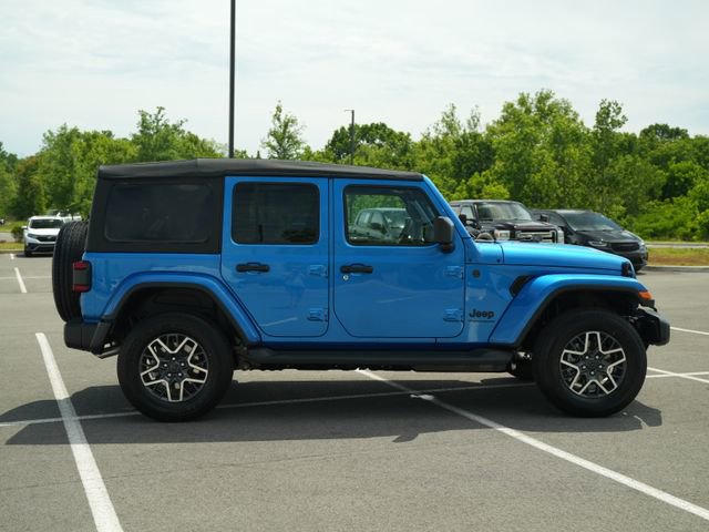 New 2026 Jeep Wrangler Unlimited Sahara AWD/4WD image 8