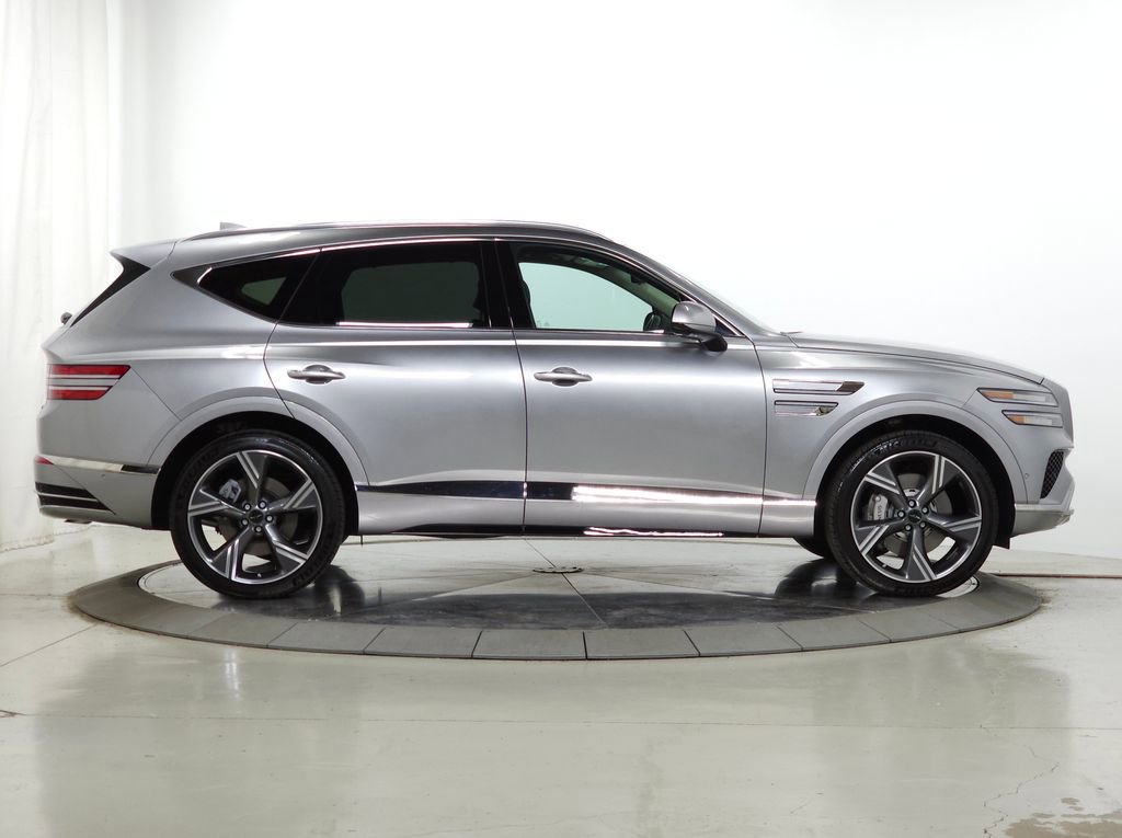 Used 2025 Genesis GV80 3.5T Prestige AWD/4WD image 12