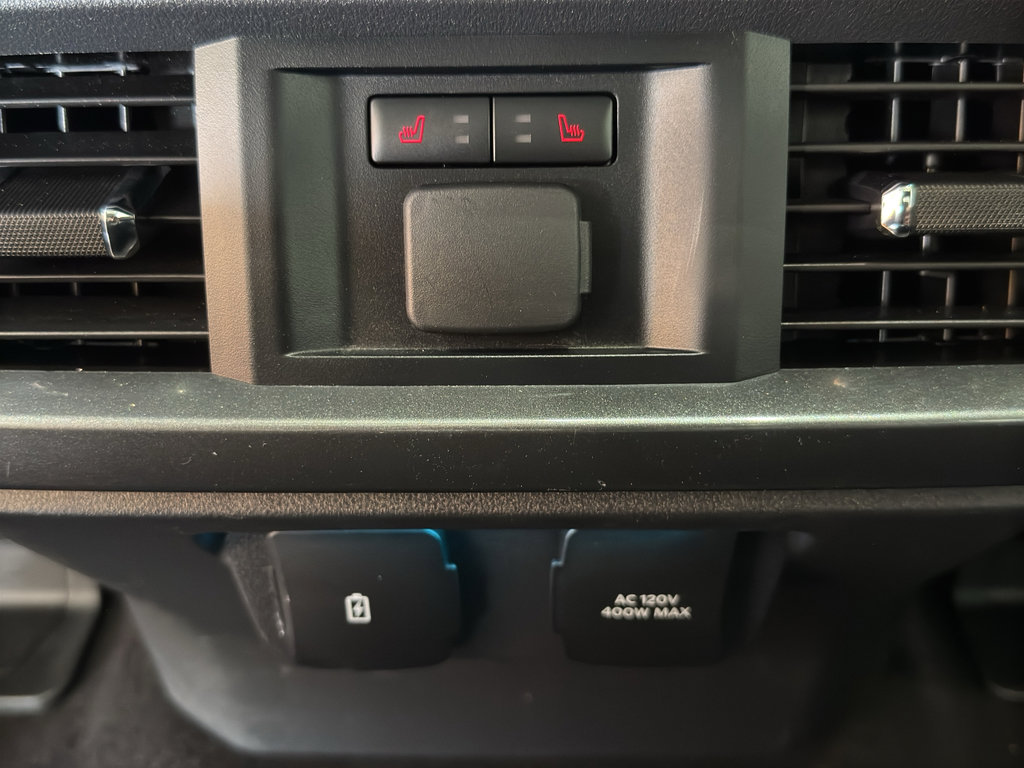Used 2023 Ford F150 Lariat w/ Equipment Group 502A High AWD/4WD image 14