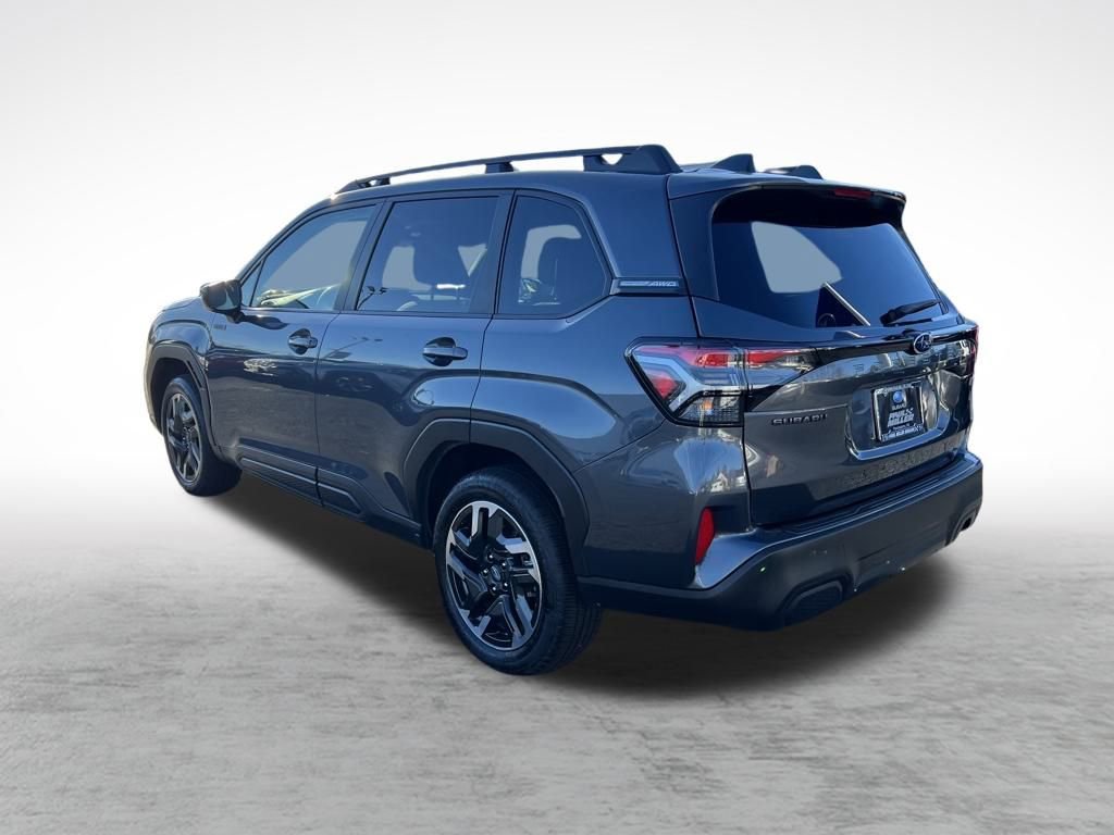 Certified 2025 Subaru Forester Premium image 5