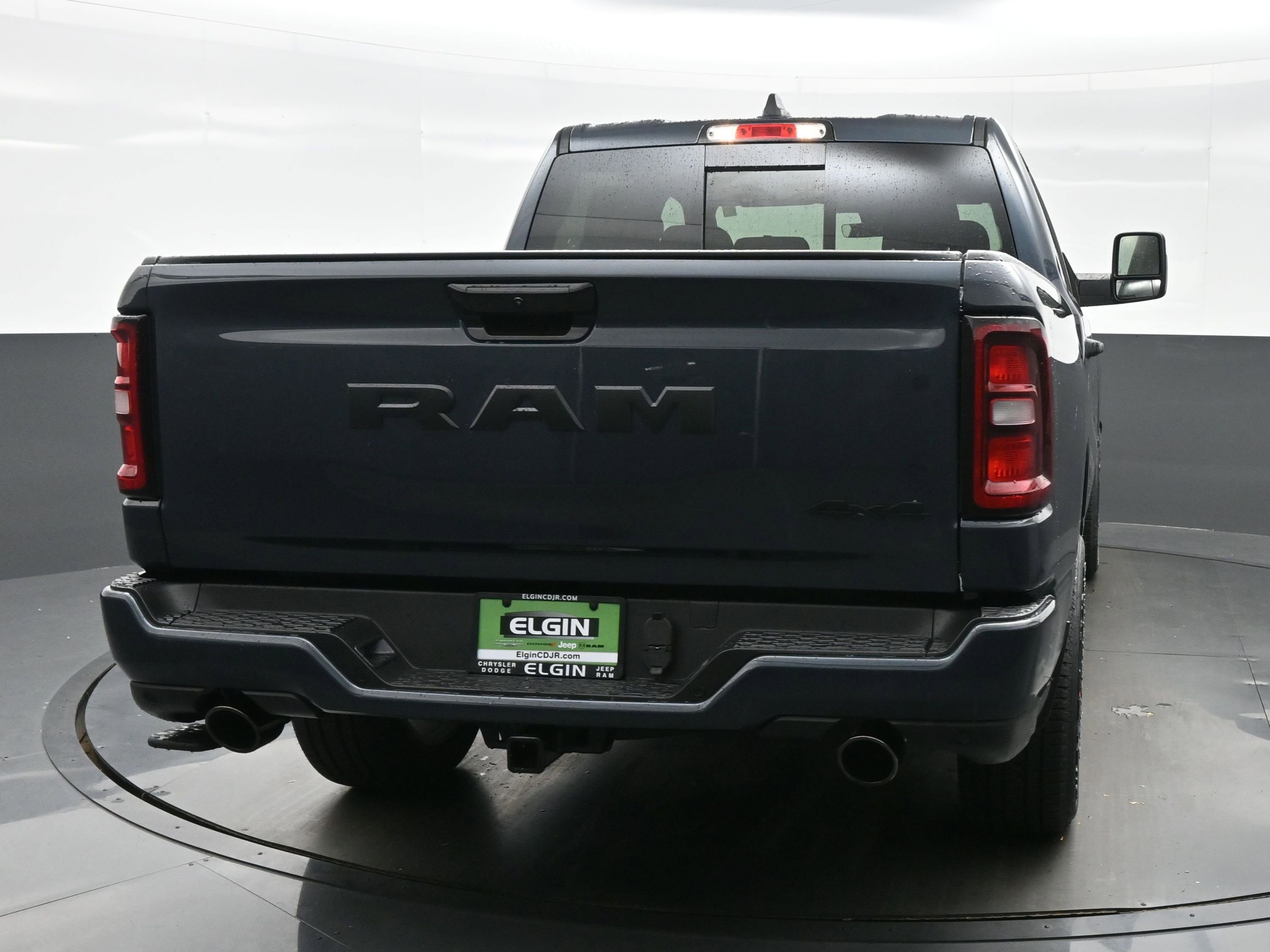 New 2026 RAM 1500 Express AWD/4WD image 5