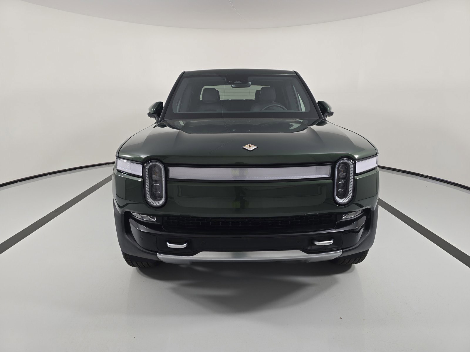 Used 2023 Rivian R1T Adventure AWD/4WD image 8