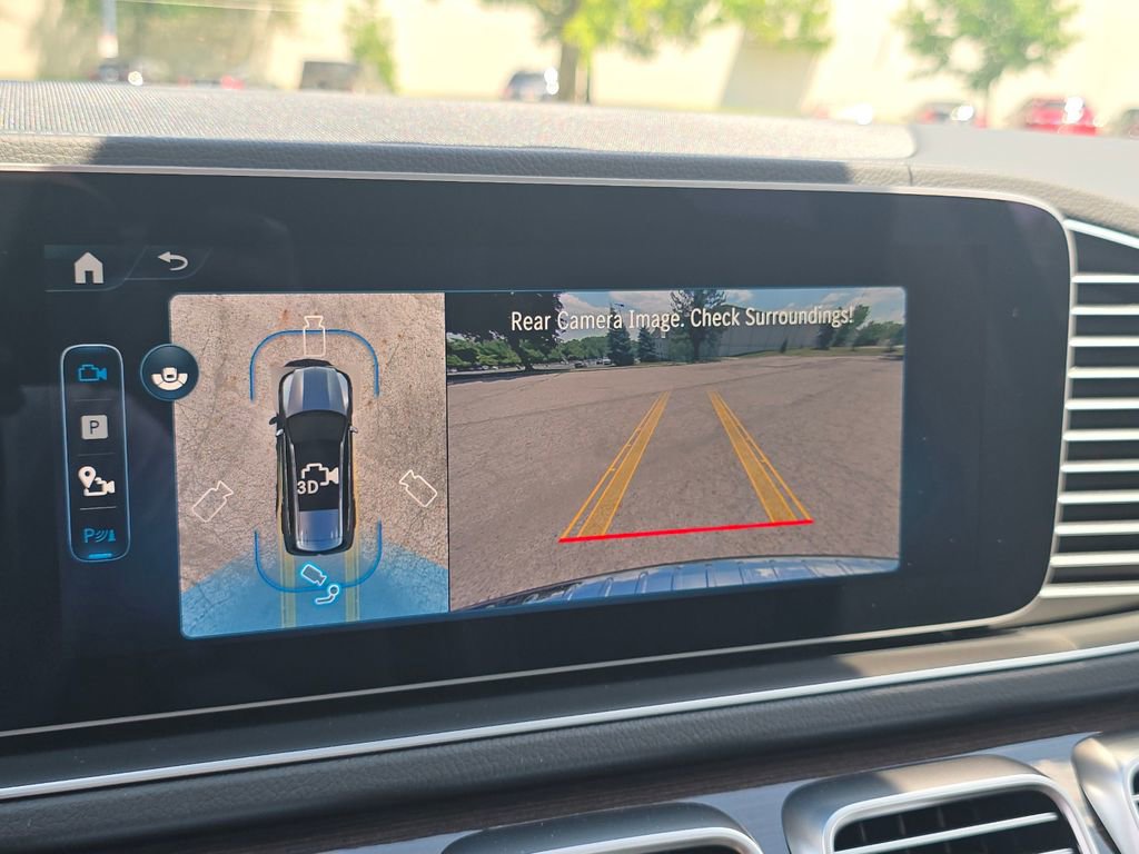 New 2026 Mercedes-Benz GLS 450 4MATIC image 33