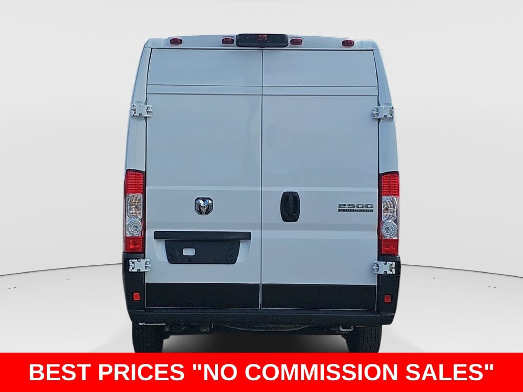 Used 2023 RAM ProMaster 2500 FWD image 4