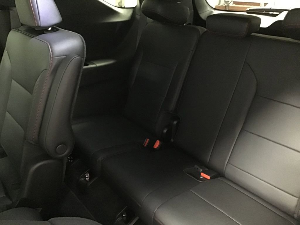 New 2026 Chevrolet Traverse Z71 w/ Enhanced Driving Package image 14