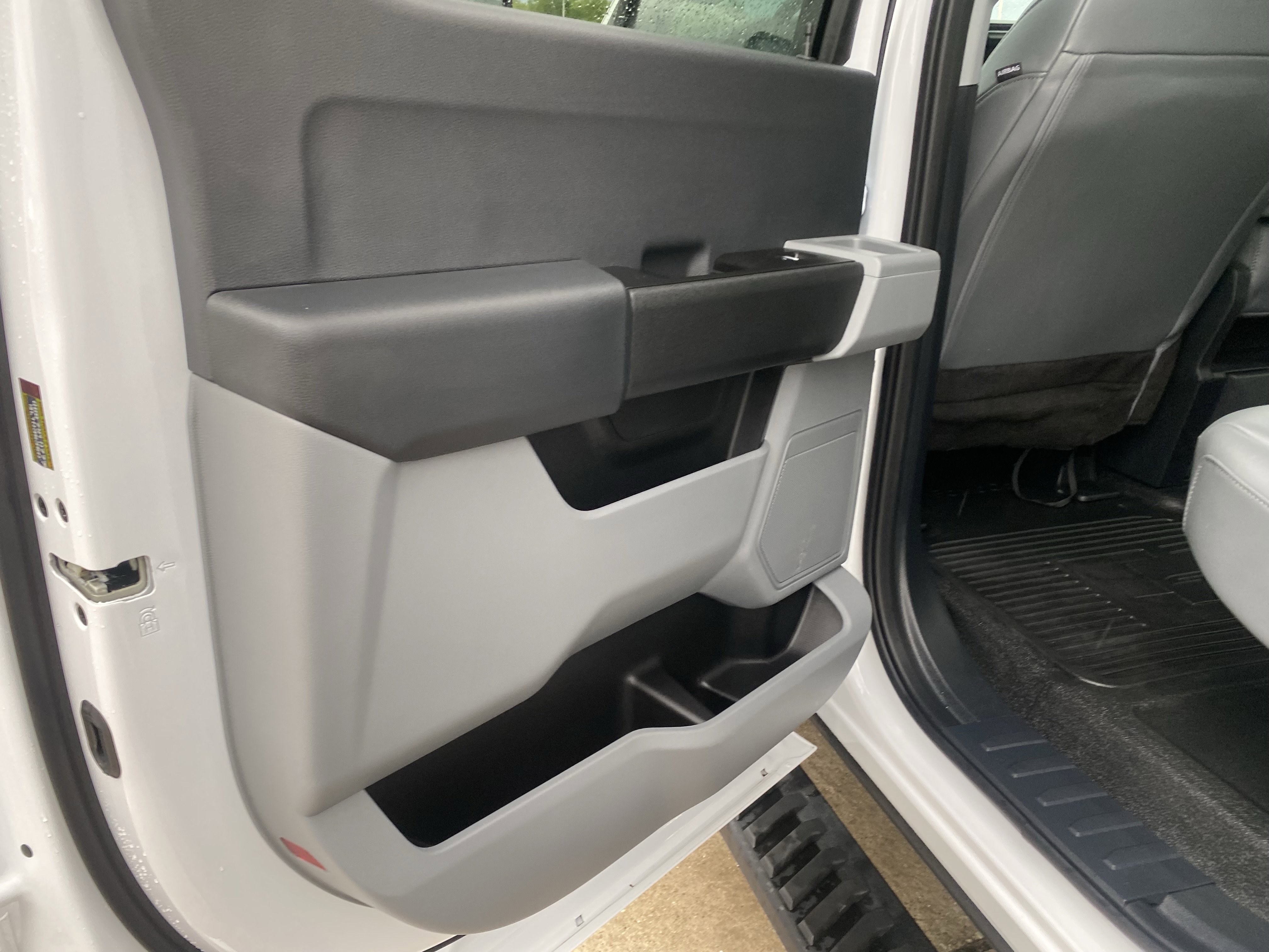 Used 2023 Ford F350 XL w/ XL Chrome Package AWD/4WD image 11