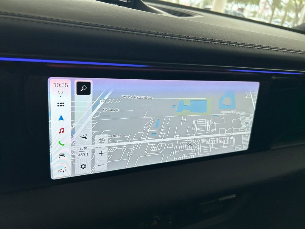 Used 2025 Porsche Macan Electric image 10