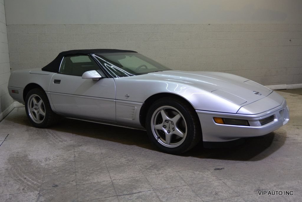 Used 1996 Chevrolet Corvette Convertible RWD image 22