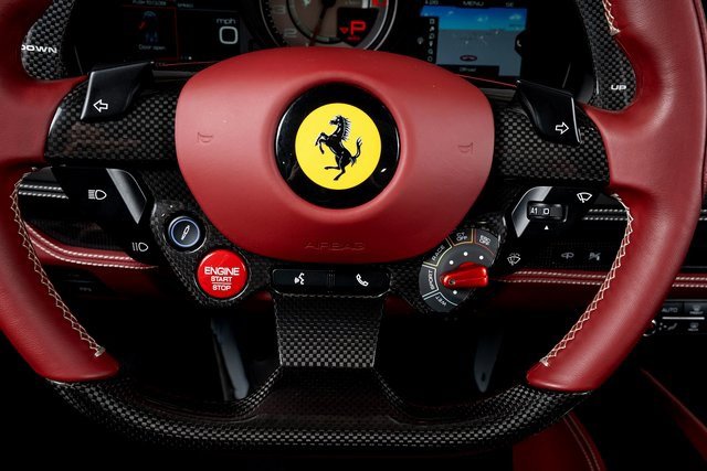 Used 2022 Ferrari F8 Tributo image 34