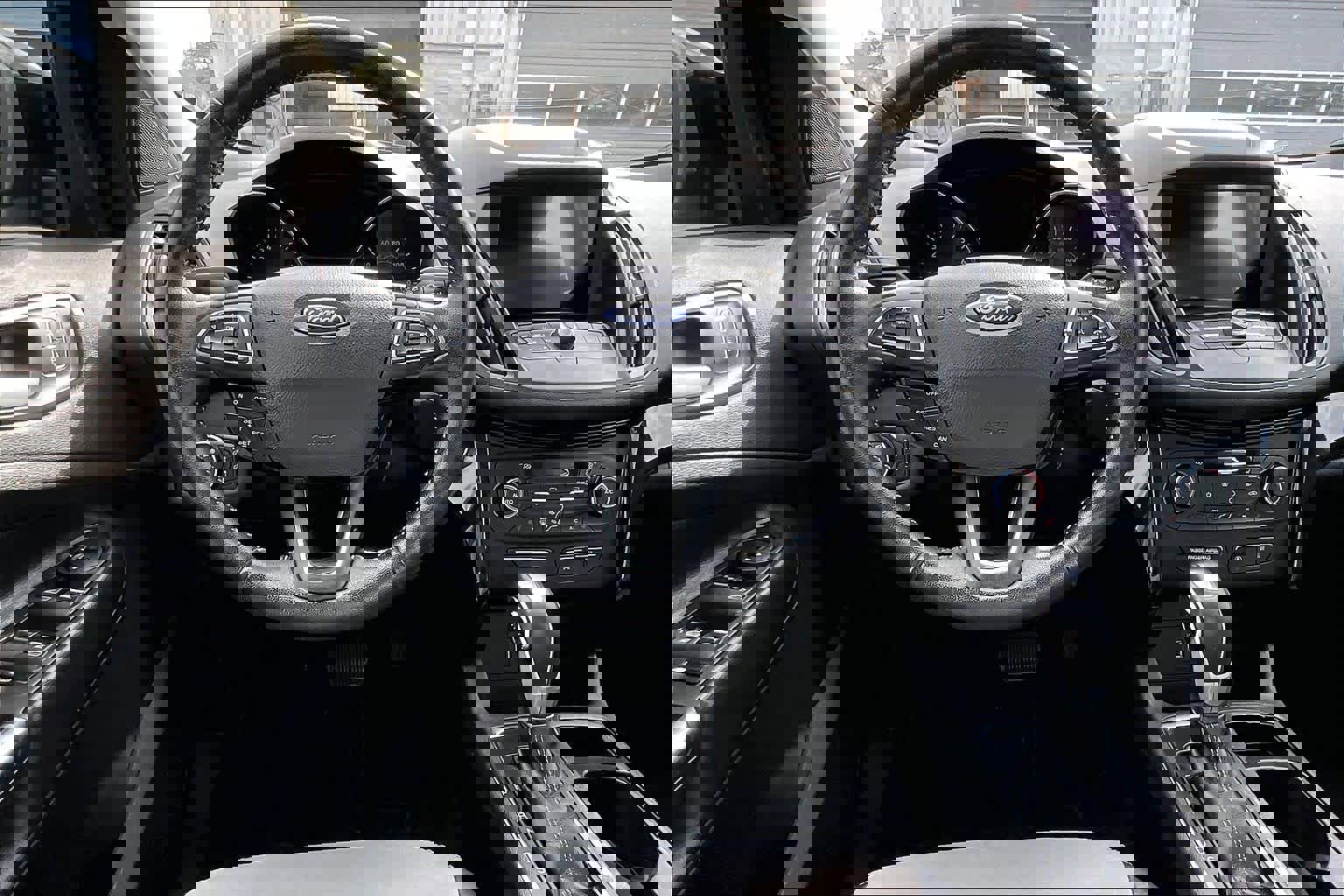 Certified 2019 Ford Escape SE image 6