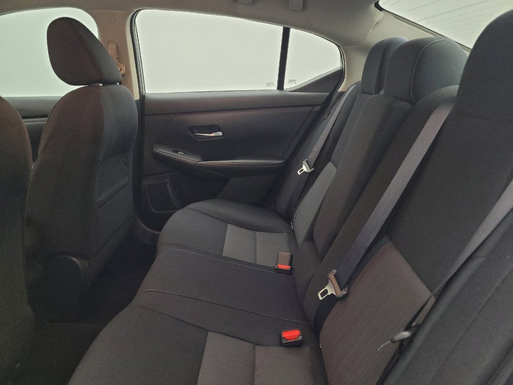 Used 2022 Nissan Sentra SV FWD image 18