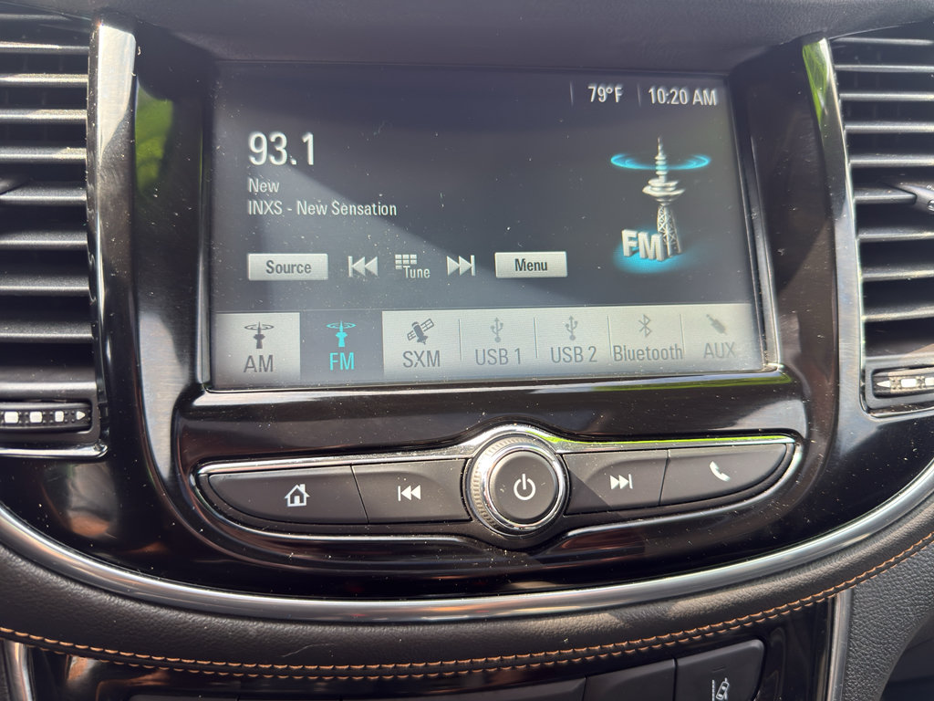 Used 2017 Chevrolet Trax Premier w/ Midnight Edition FWD image 23