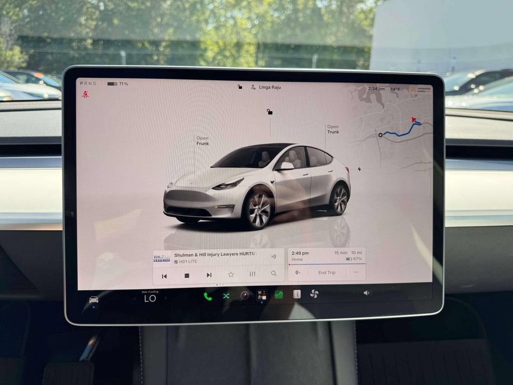 Used 2023 Tesla Model Y Long Range AWD/4WD image 27
