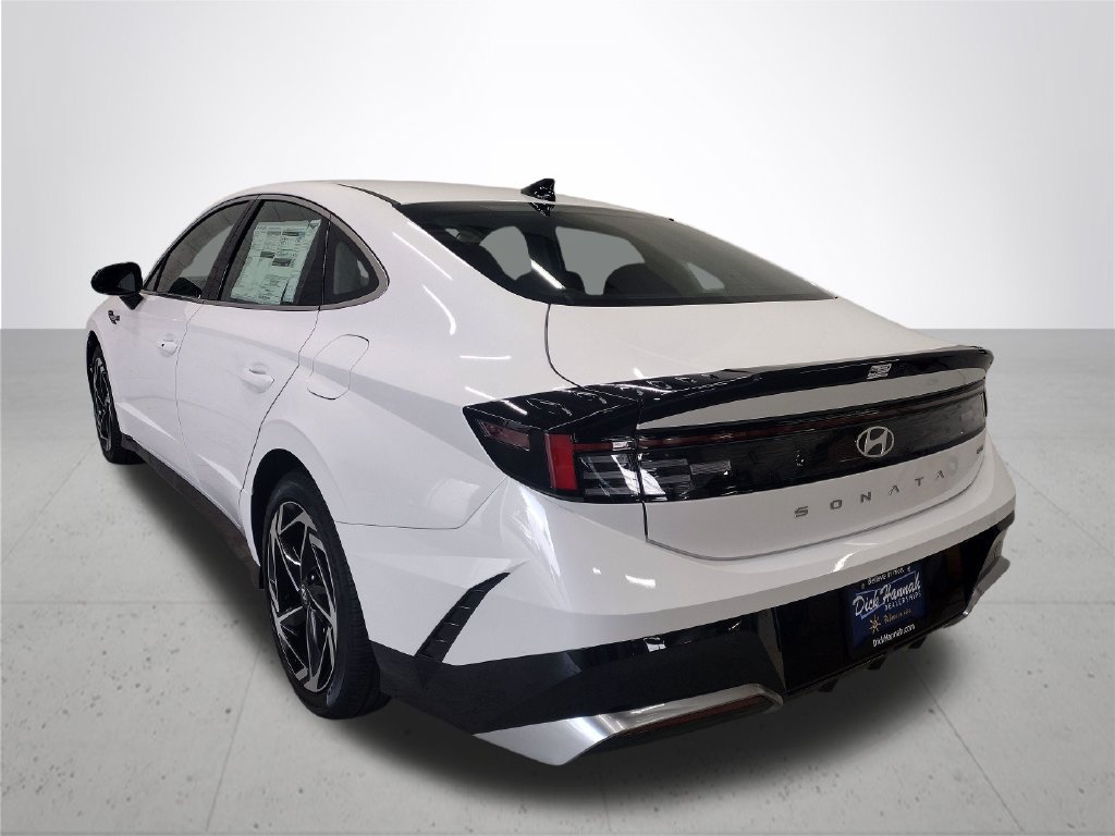 New 2026 Hyundai Sonata SEL AWD/4WD image 10