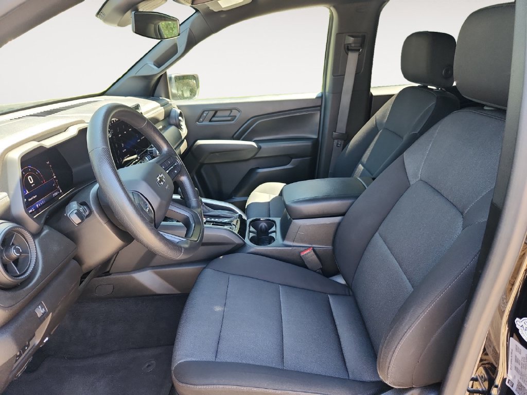 Used 2023 Chevrolet Colorado Trail Boss w/ Advanced Trailering Package AWD/4WD image 11