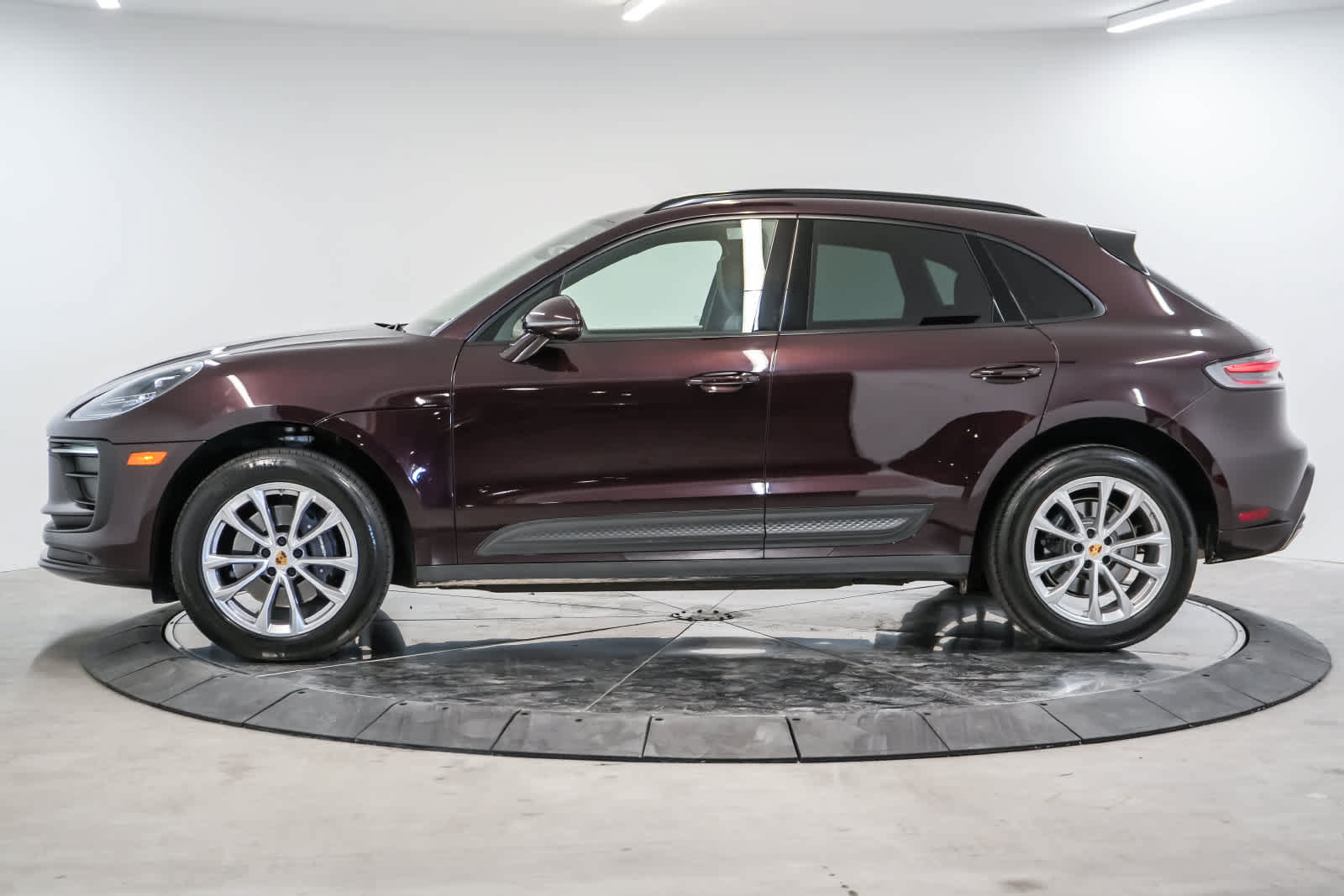 Used 2024 Porsche Macan