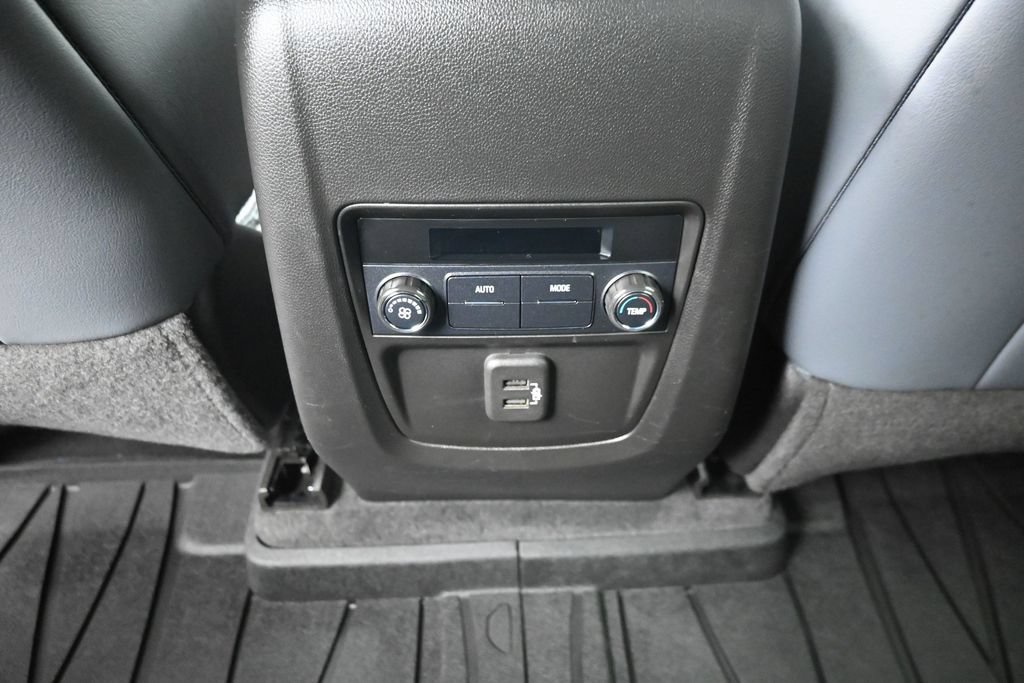 Used 2022 Buick Enclave Essence w/ LPO, Floor Liner Package AWD/4WD image 24