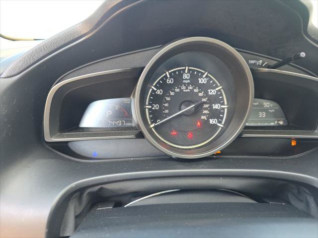 Used 2018 MAZDA MAZDA3 Sport FWD image 22
