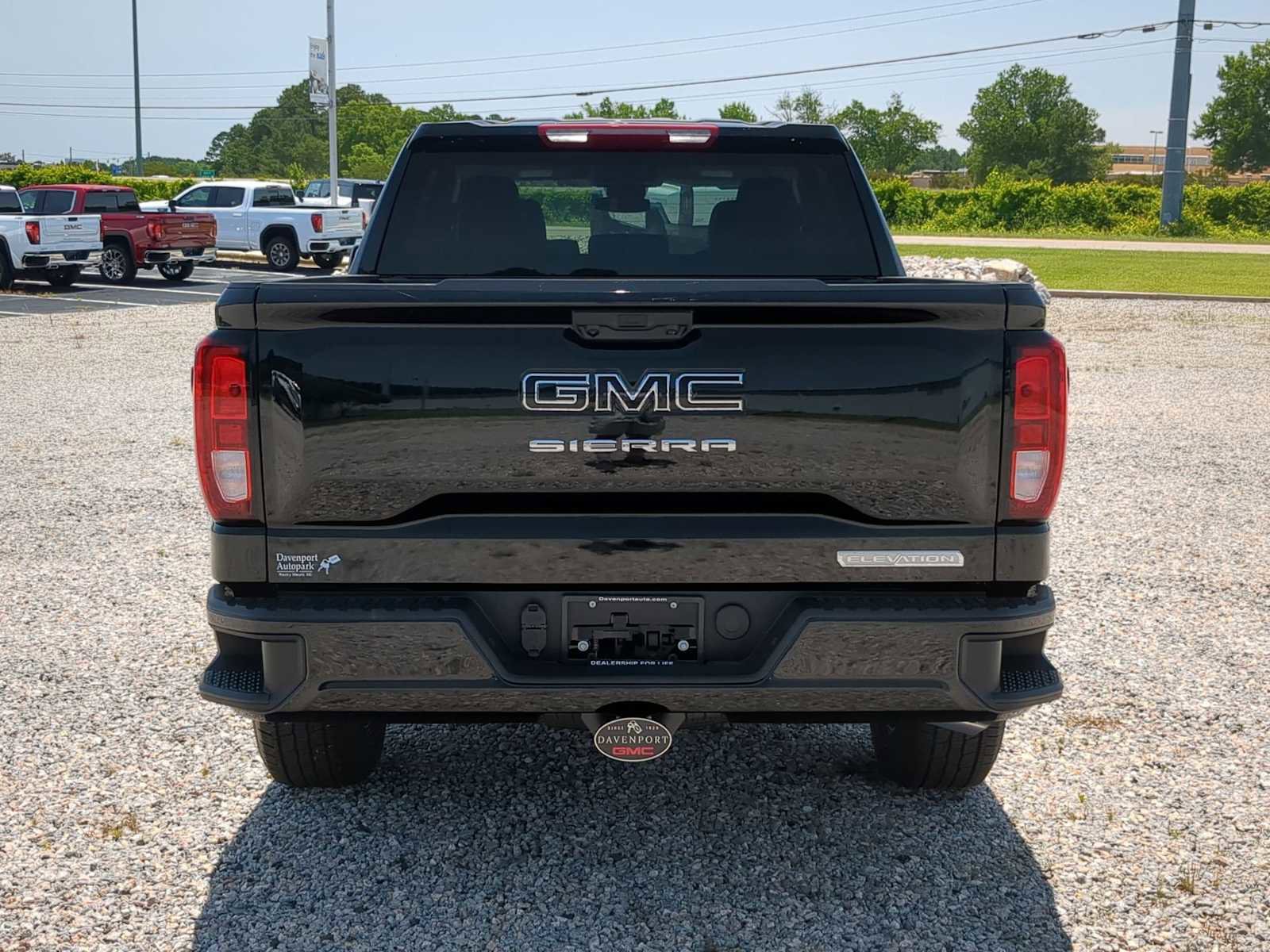 New 2025 GMC Sierra 1500 Elevation w/ LPO, Elevation Black Package image 7