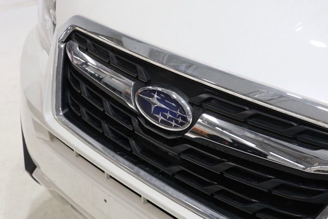Used 2017 Subaru Forester 2.5i Limited w/ Popular Package #2 AWD/4WD image 9