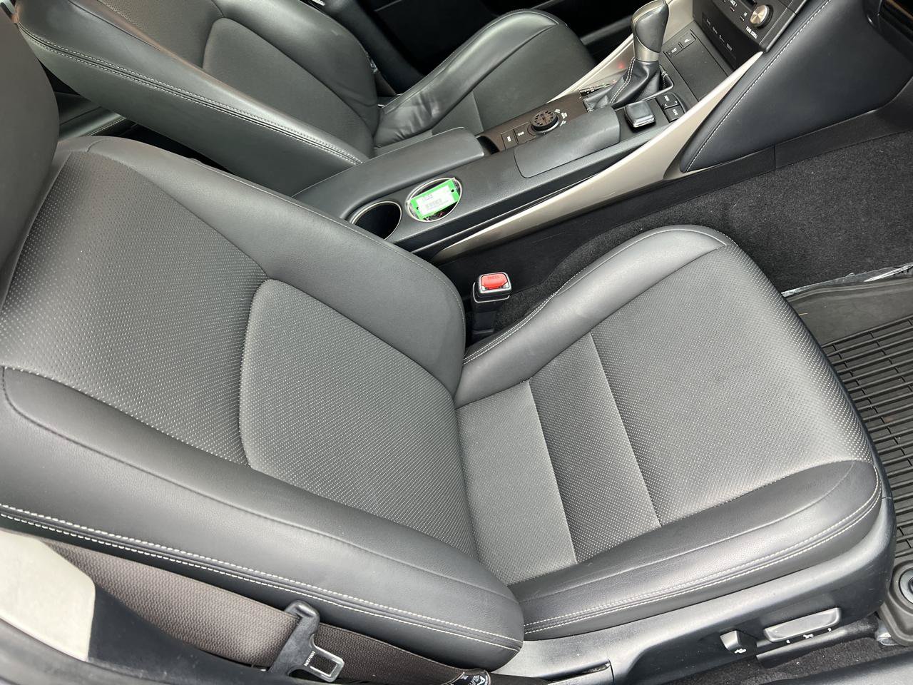 Used 2016 Lexus IS 300 AWD w/ Navigation System Package image 16