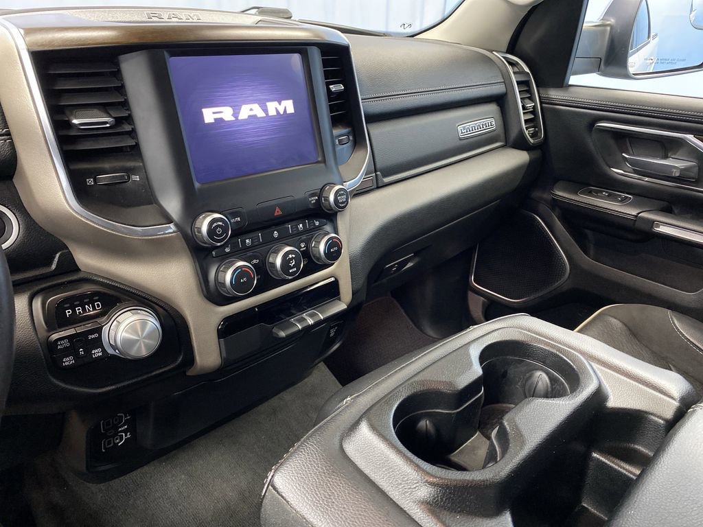 Used 2022 RAM 1500 Laramie AWD/4WD image 15