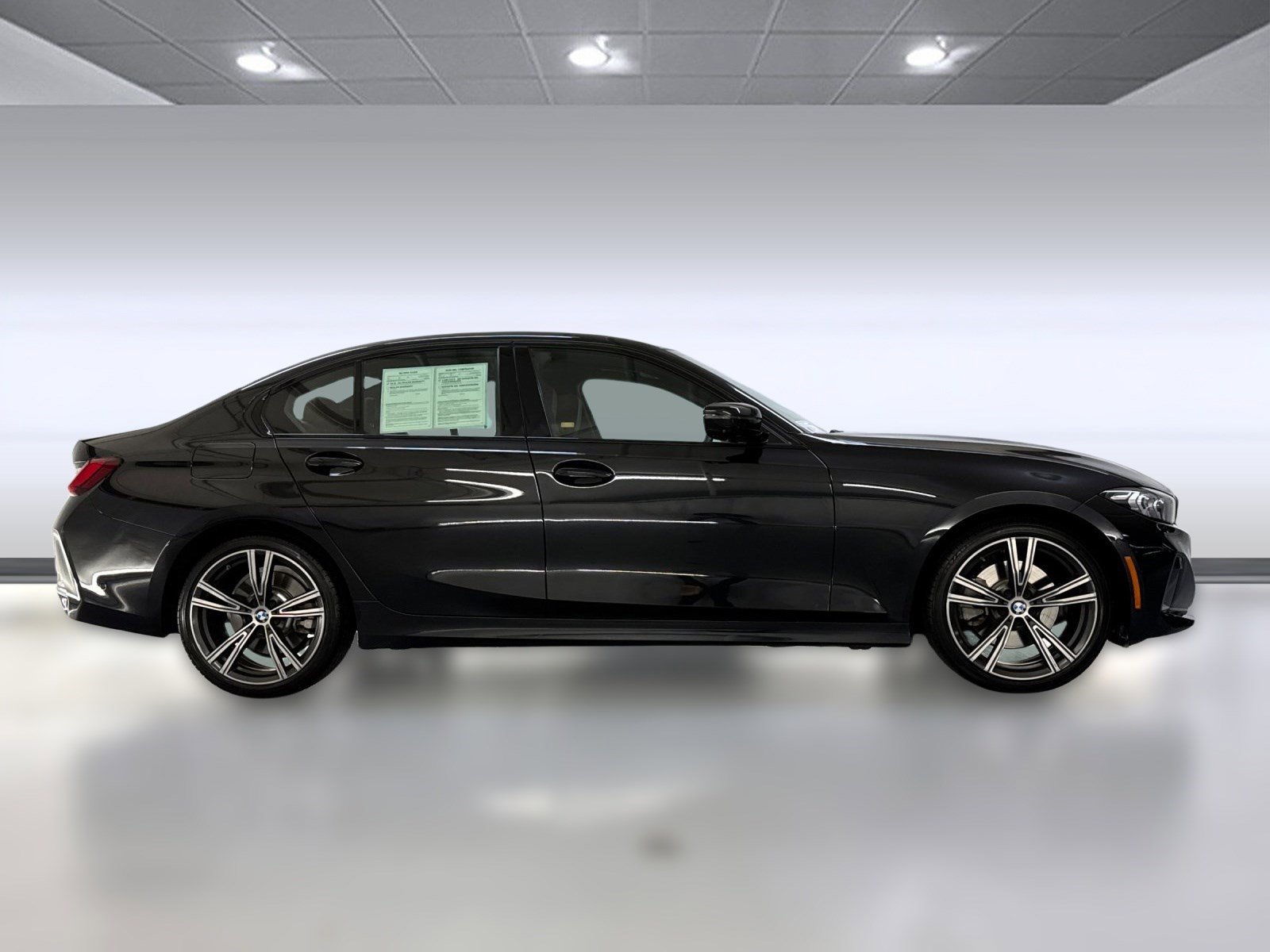 Used 2023 BMW 330i Sedan w/ Parking Assistance Package image 7