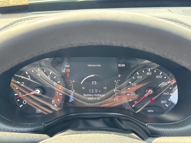 Used 2025 Jeep Compass Latitude w/ Convenience Group AWD/4WD image 17