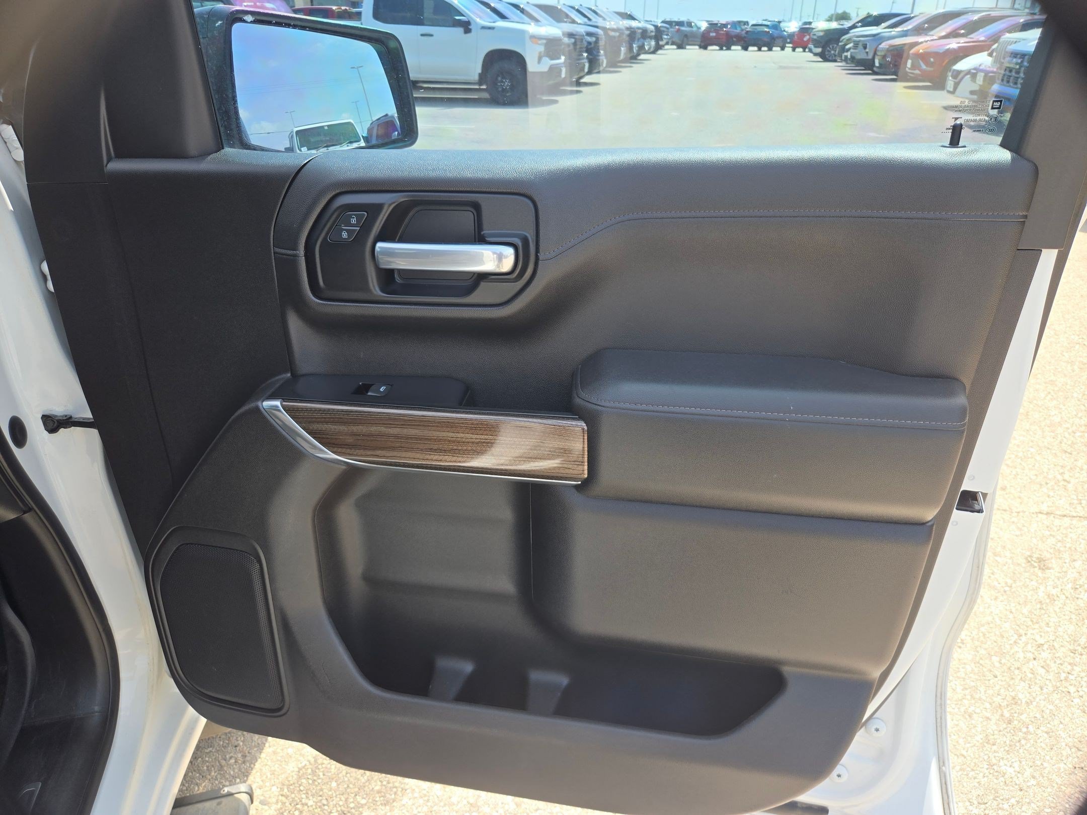 Used 2020 Chevrolet Silverado 1500 LT w/ Texas Edition RWD image 25