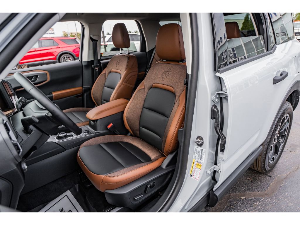 New 2026 Ford Bronco Sport Outer Banks w/ Outer Banks Tech Package+ AWD/4WD image 8