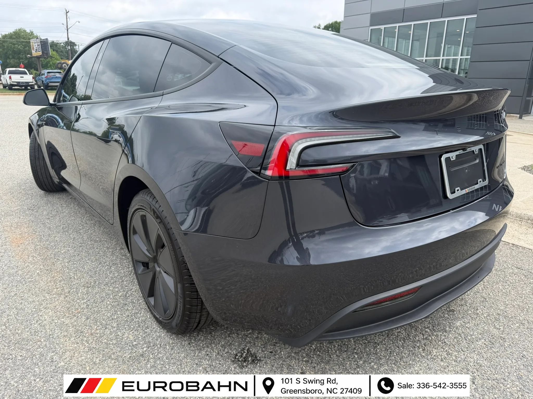 Used 2026 Tesla Model 3 AWD/4WD image 3