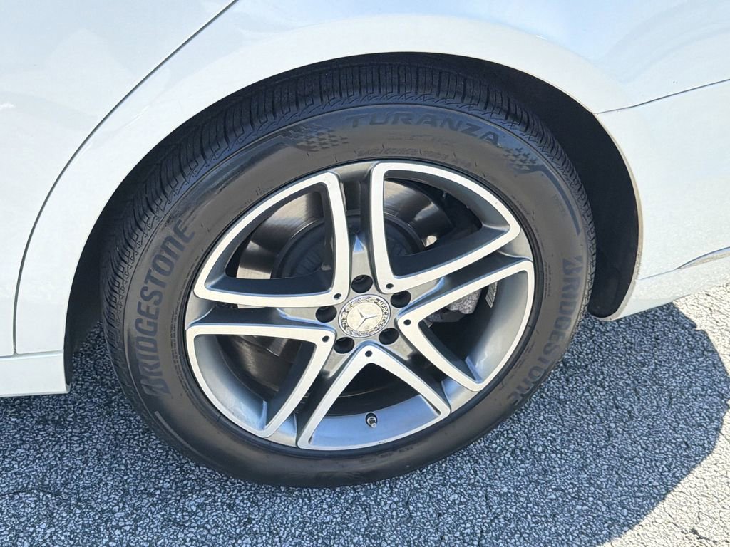 Used 2016 Mercedes-Benz S 550 4MATIC Sedan image 35