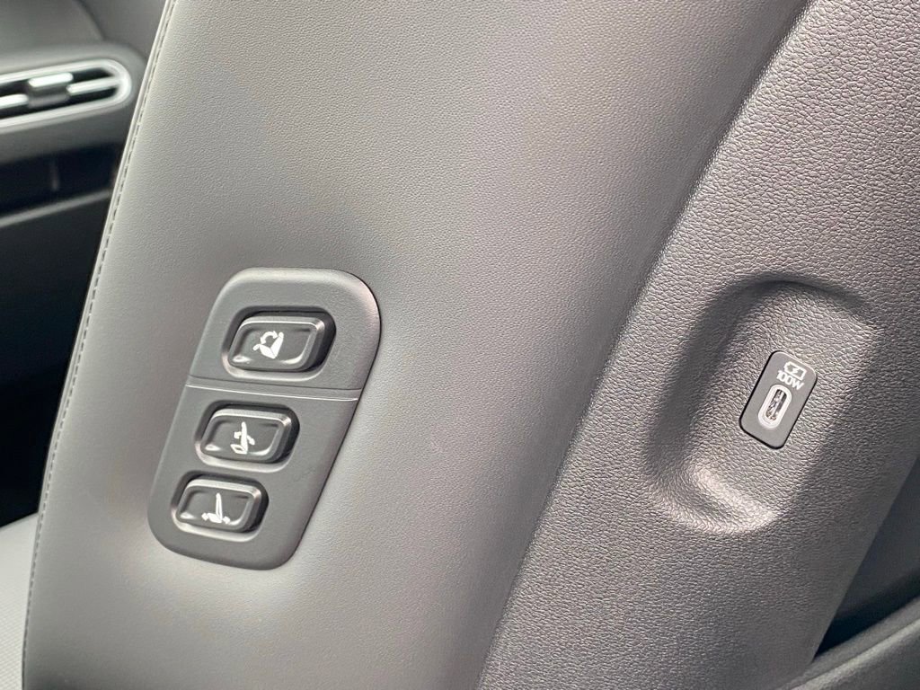 New 2026 Hyundai Palisade Calligraphy AWD/4WD image 32