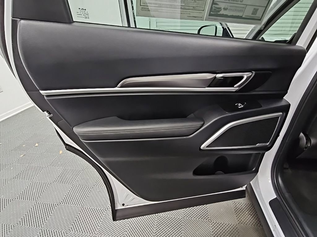 Used 2023 Kia Telluride S w/ S Sunroof Package image 34