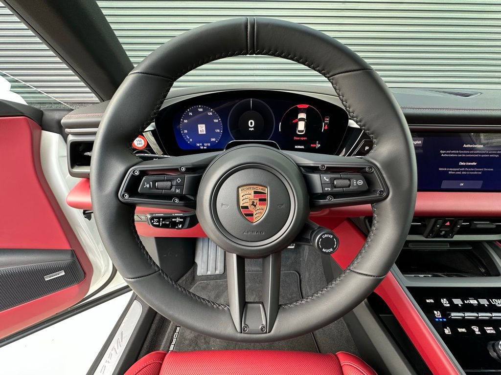 Used 2026 Porsche Macan 4S Electric image 16