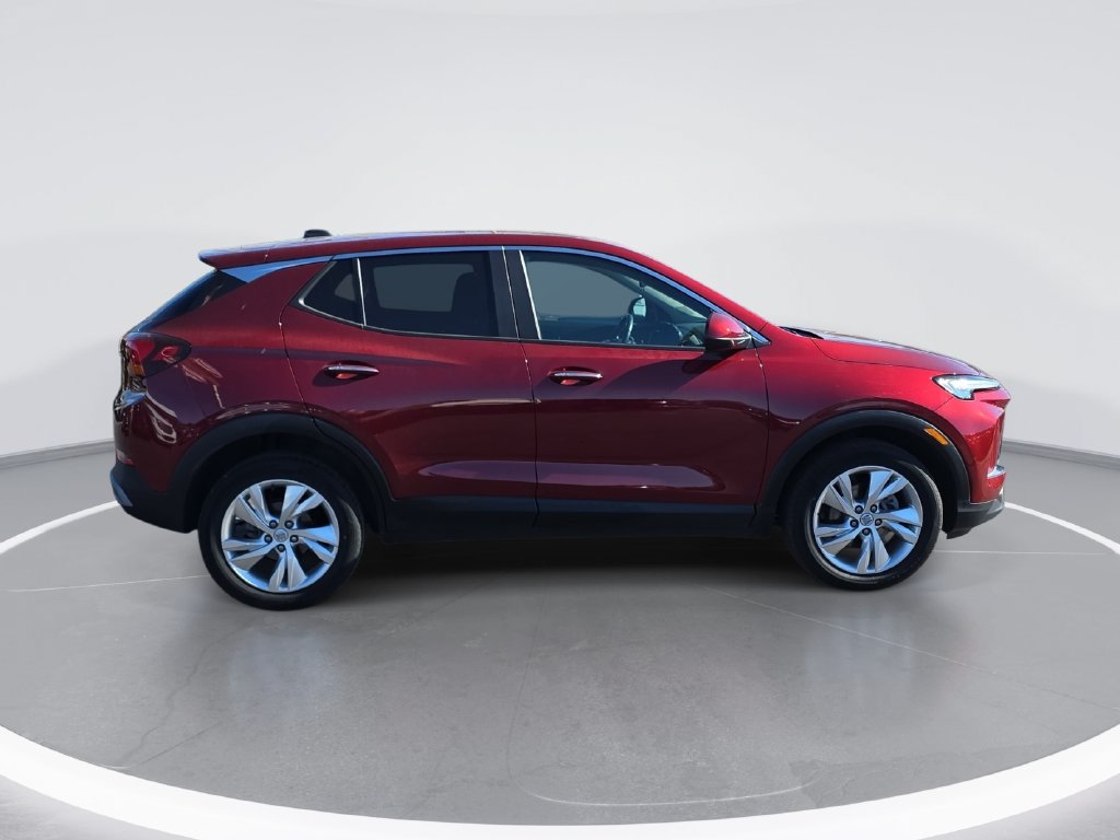 Certified 2024 Buick Encore GX Preferred AWD/4WD image 2