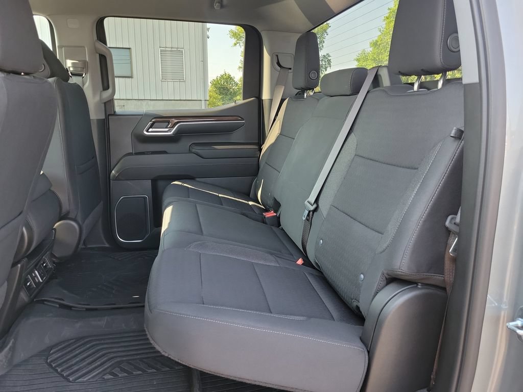 Used 2023 Chevrolet Silverado 1500 LT Trail Boss w/ Protection Package AWD/4WD image 16