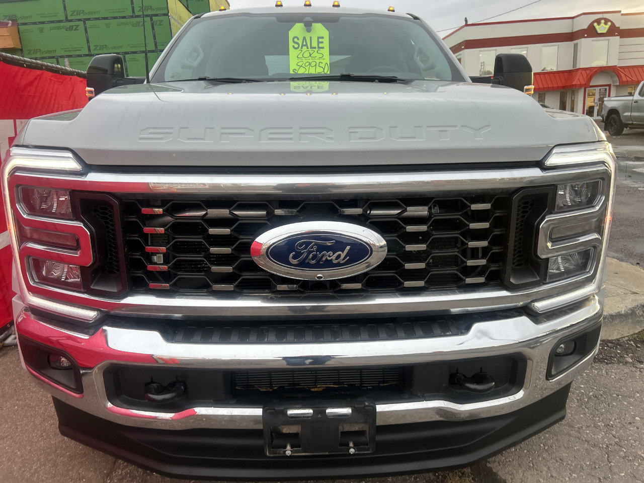 Used 2025 Ford F450 Lariat w/ FX4 Off-Road Package image 4