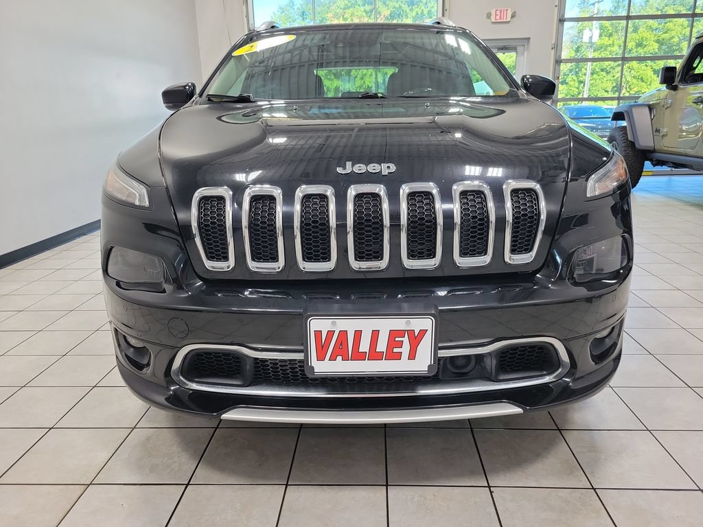 Certified 2018 Jeep Cherokee Overland w/ Technology Group AWD/4WD image 6
