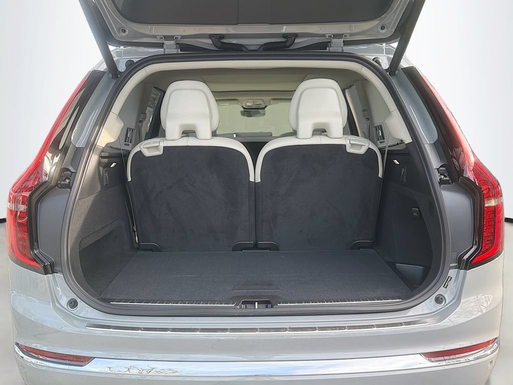 New 2026 Volvo XC90 T8 Ultra w/ Protection Package Premier AWD/4WD image 28
