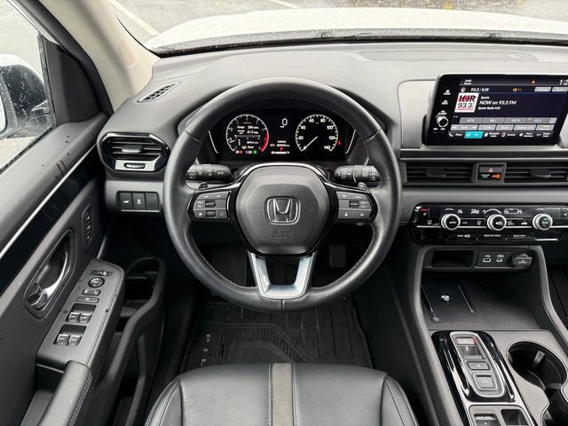 Used 2025 Honda Pilot EX-L image 22