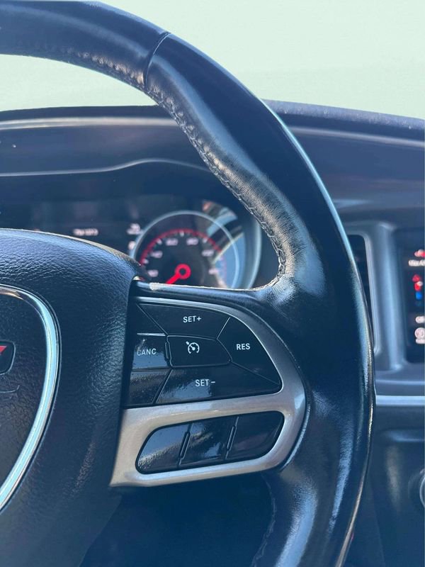 Used 2020 Dodge Charger SXT w/ Leather Interior Group RWD image 27